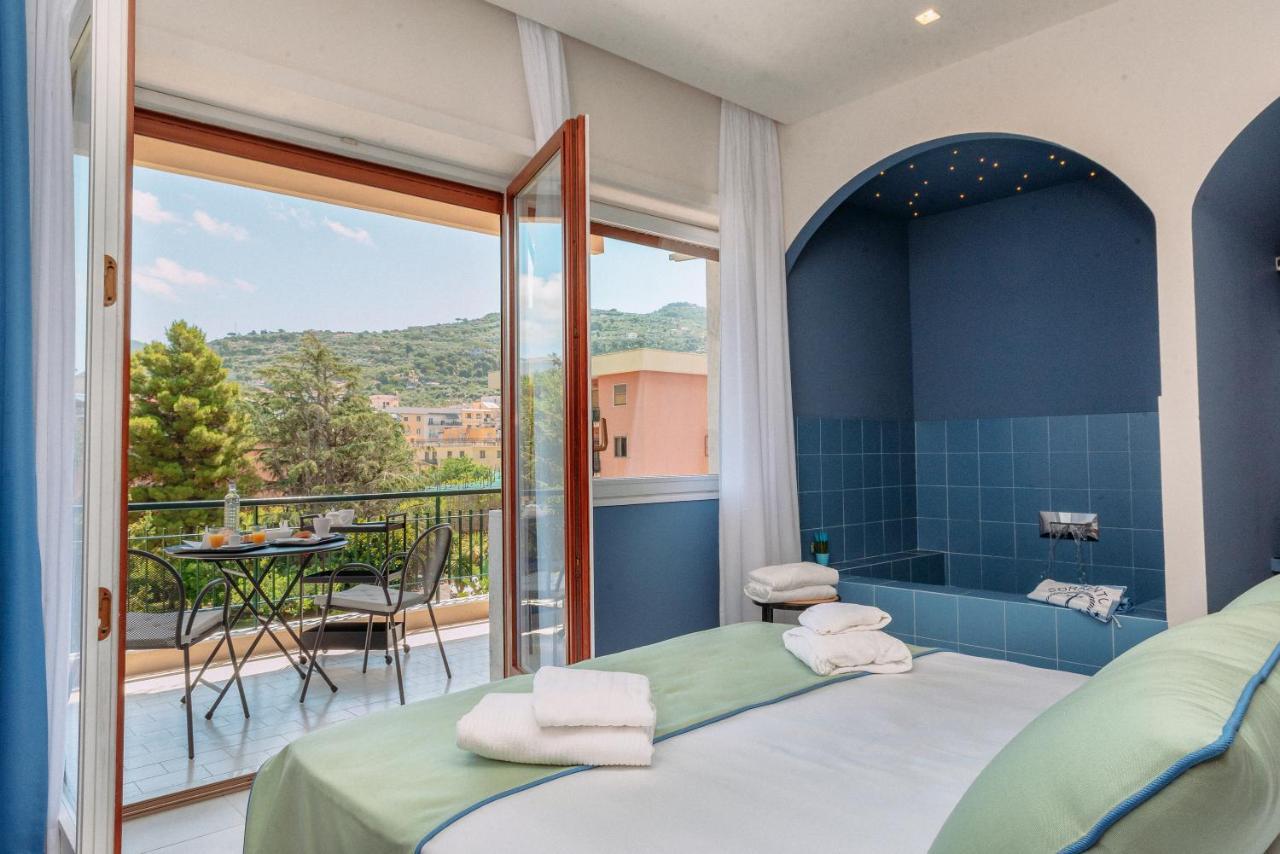 Sorrento Colors&Suites Екстериор снимка